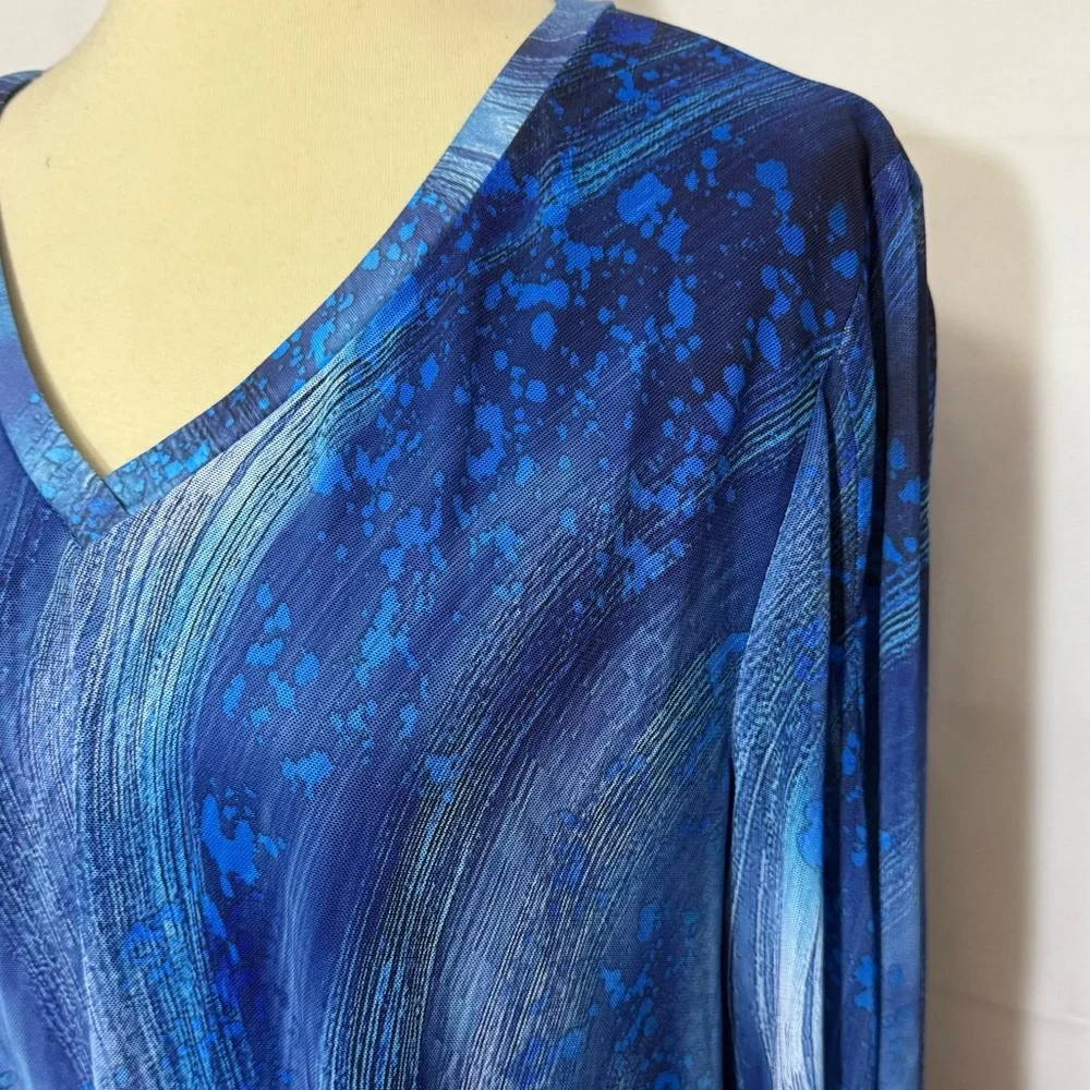 Vibrant Blue Blouse with Long Sleeves - Picture 10 of 12